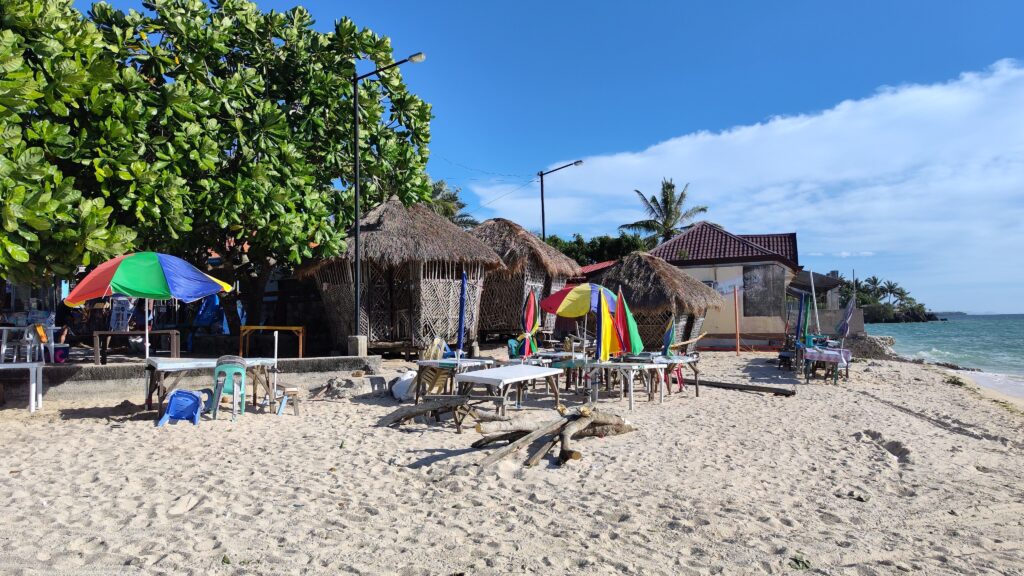 Cottages and Tables in the Beach